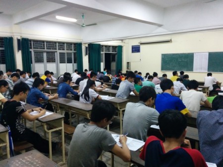 Thi thử TOEIC ngày 26-8 - ảnh 4